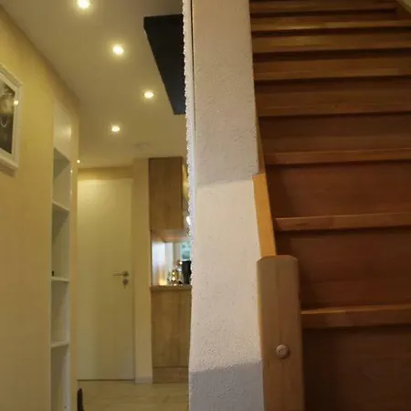 Bella La Daire